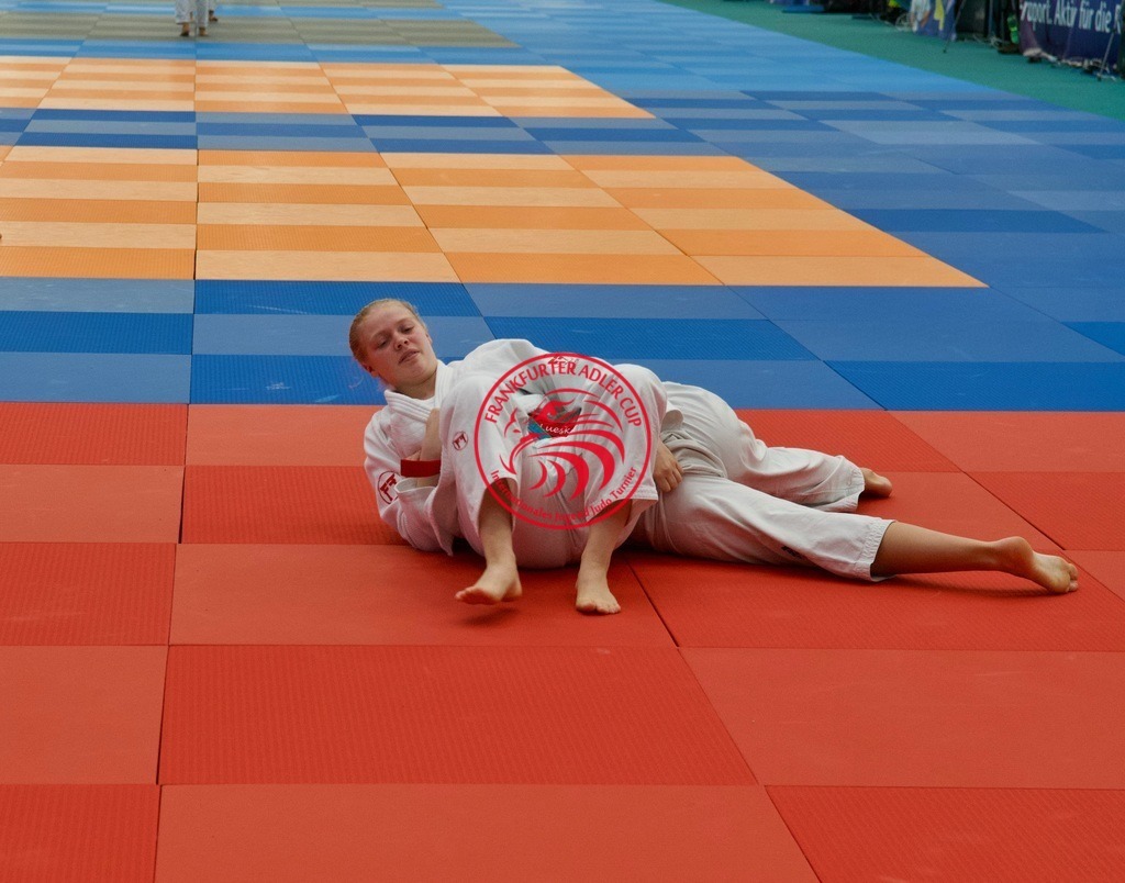 RAS_8111 | Fotos vom Adler Cup - Pictures from Adler Cup

Hier findet Ihr alle Eindrücke und großen Momente der Adler Cup Wochenenden. Here you will find all impressions and great moments of the Adler Cup weekends. - Realisiert mit Pictrs.com