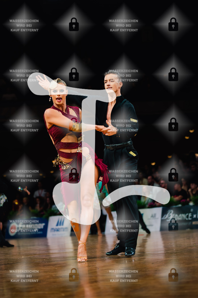 GOC 2025 - WDSF GrandSlam Latin 114th-115th (195) Matyas Felcman _ Nela Koskova (Czech Republic)-2025-08-23-1046 | Webshop for digital downloads and prints of dance sport, event & show photographer Julian Link - Realisiert mit Pictrs.com