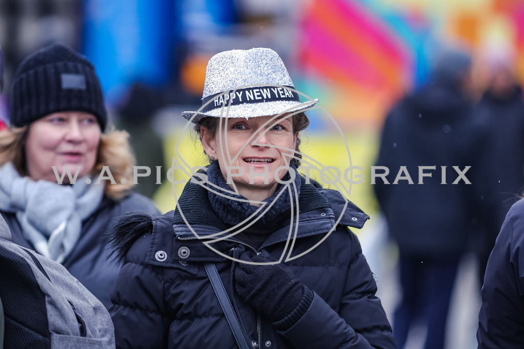 SILVESTERLAUF LINZ 25 | Linz, AUSTRIA, 31. Dezember 25, TRIRUN SILVESTERLAUF LINZ 25 , Image shows: 
Photo: WAPICS / BINDER Manuel