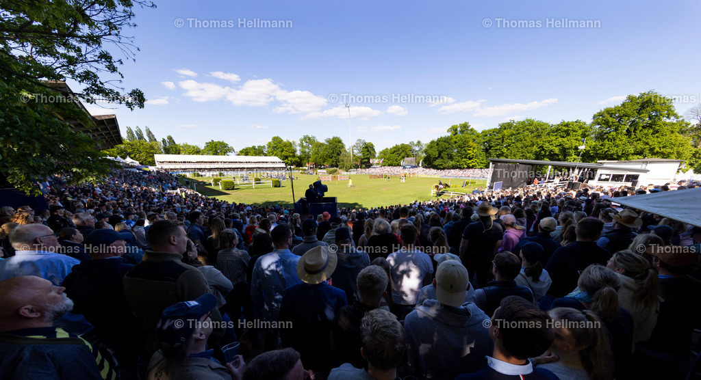 TH_Übersicht_17941 | Deutsches Spring- und Dressur-Derby 2024 am 12.05.24 in Hamburg, Übersicht
