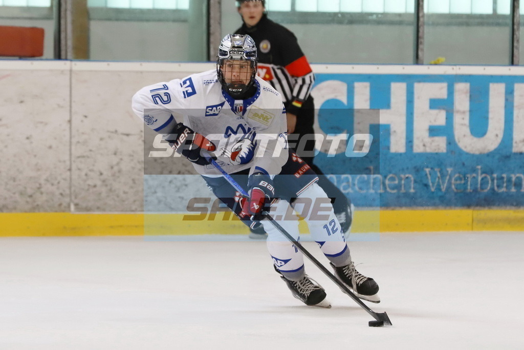 Colin Schlenker - JAM | Colin Schlenker - JAM - Realisiert mit Pictrs.com