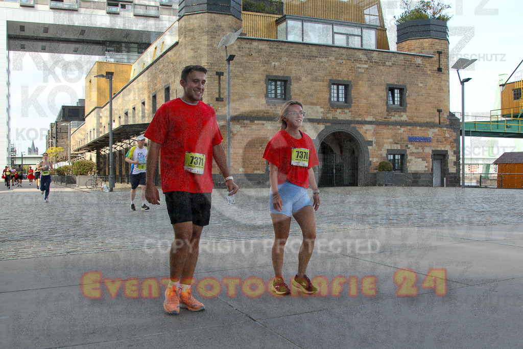 250920_1503_EV4_7977 | Sportfotografie im Rhein-Sieg Kreis, Köln, Bonn, NRW, Rheinland Pfalz, Hessen, etc. Unser Tätigkeitsfeld umfasst den Laufsport vom Volkslauf über den Marathon, Duathlon, Triathon bis zum Ultralauf wie Kölnpfad Ultra oder Schindertrail.