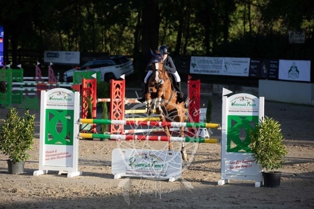 2B4A0902 | pixelfaenger - Realisiert mit Pictrs.com