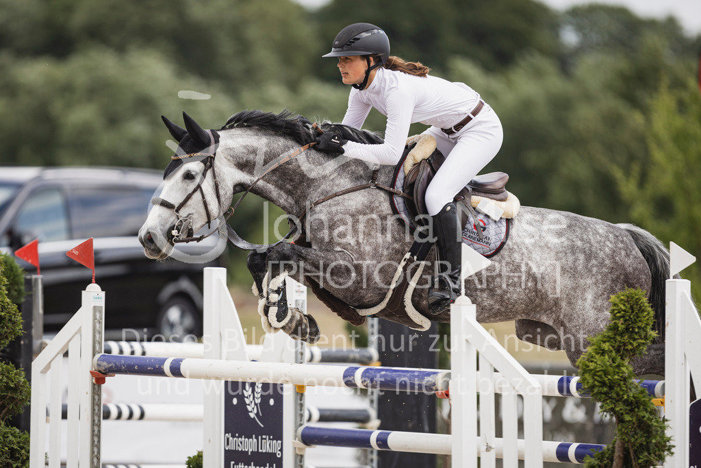 250628_PfSpTa_Youngster-S-411 | Deine schönsten Turniermomente als professionelle Fotos! Entdecke hochwertige Pferdesport-Fotografie im Online-Shop. Jetzt Fotos finden & bestellen!