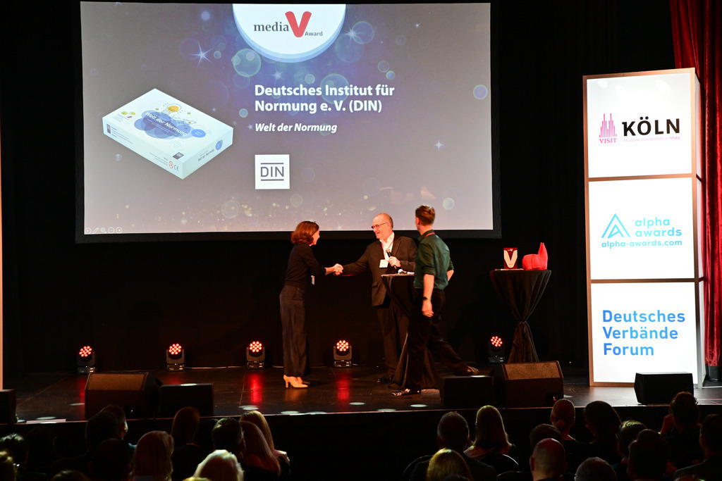 0149Media_V_Award_2025_Foto_Stefan_Wernz | Fotograf Köln - Realisiert mit Pictrs.com