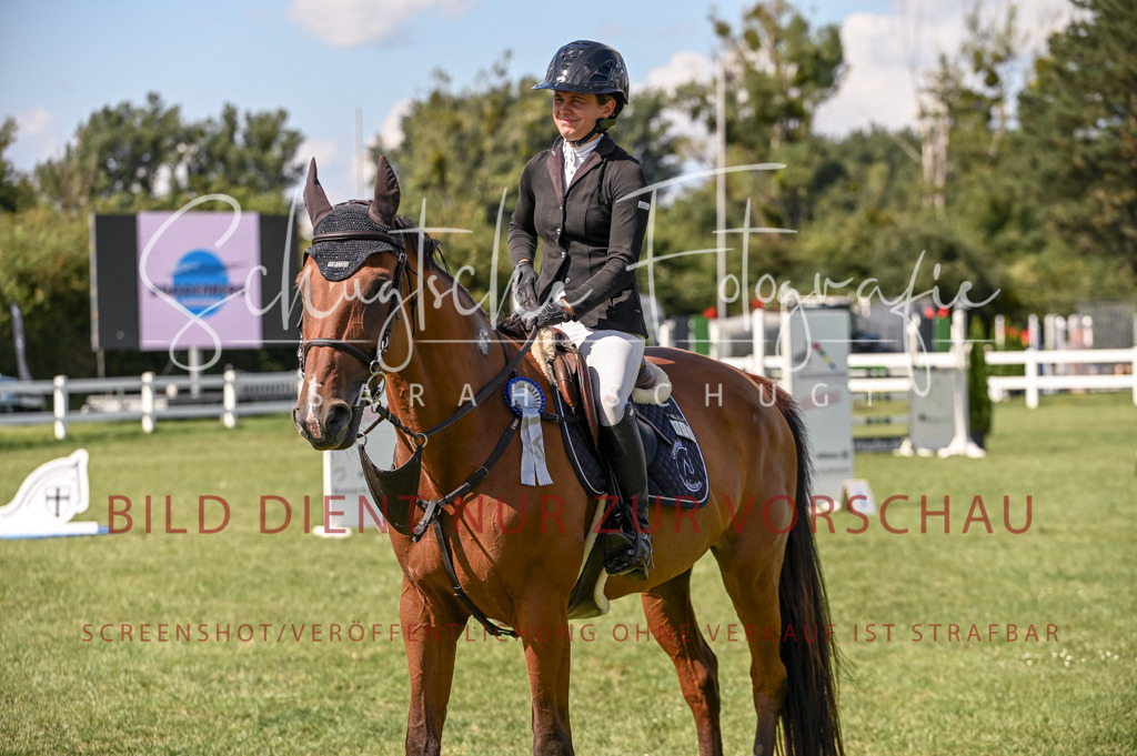 Schugtsche-Düren.2024-09.Springprf.L-219 | Schugtsche Fotografie - Realisiert mit Pictrs.com