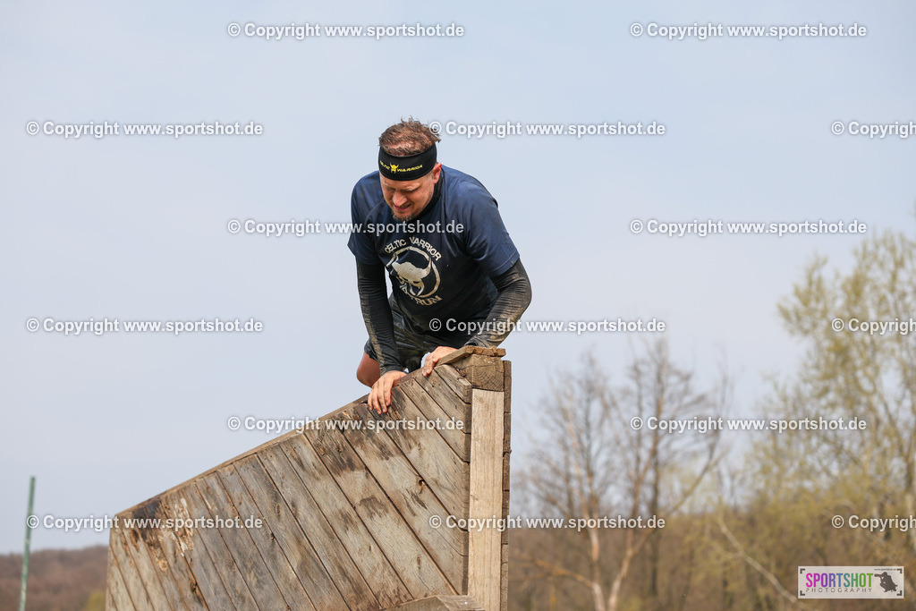 LUR_3127 | Celtic Warrior Dirth Run #celticwarriordirtrun #ocr #kidsrace #celtinis #sprint #wallhalla #dirtrun #donnerskirchen#celticwarriordirtruniscoming #celticwarrior #allout #battle #endurance #ultra #celticwarriorultra #yourpictrs #sportshot_your_pictrs