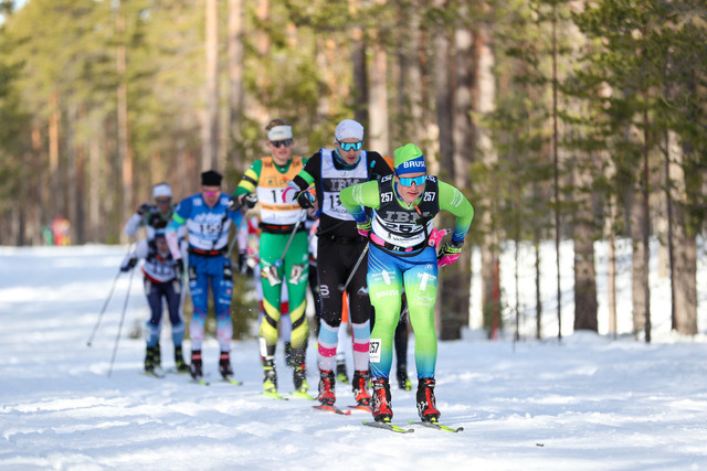 A90I0577 | Daniel Schäfer FotografieDie Schönsten Erinnerungen verblassen mit der Zeit. Doch Fotos helfen uns diese Erinnerungen, die Emotionen und den besonderen Moment ein Stück weit zurück zu holen.