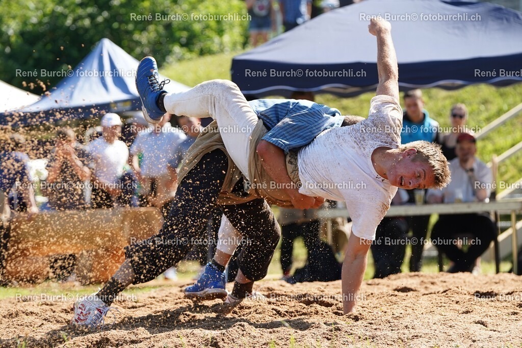 DSC03650 (2) | René Burch leidenschaftlicher Fotograf aus Kerns in Obwalden.  Hier finden sie Sport, Landschaft und Natur Fotografie.
 - Realisiert mit Pictrs.com