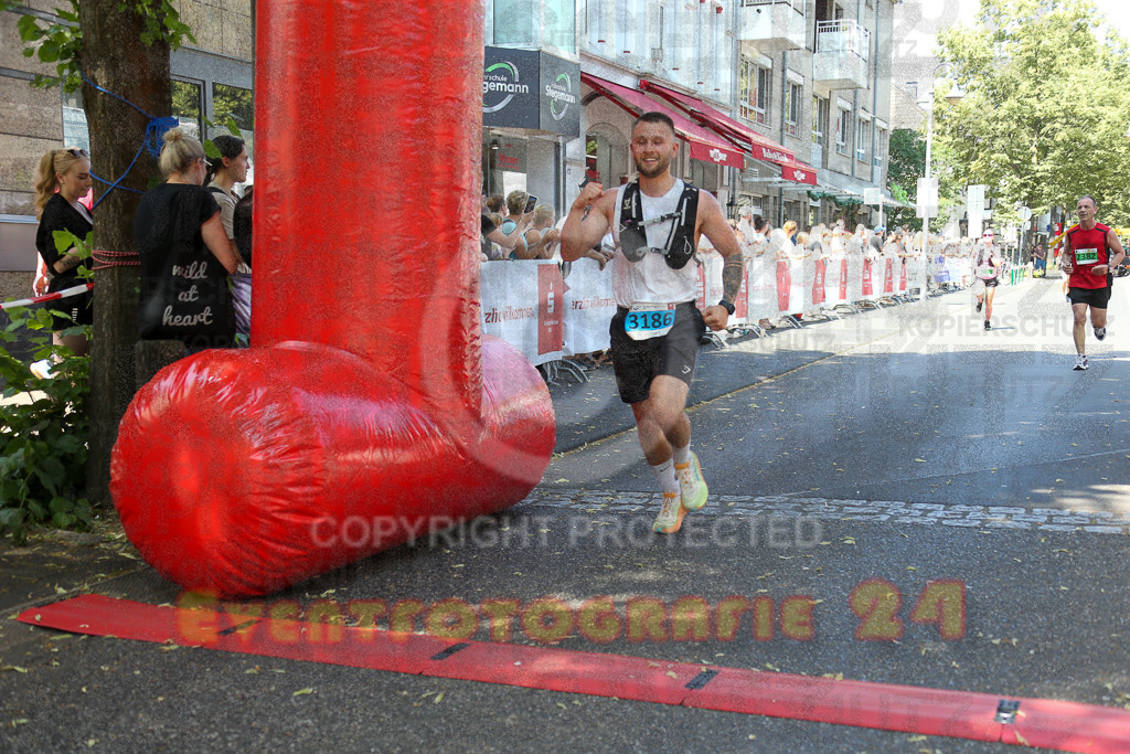 250621_1155_EX1_4347 | Sportfotografie im Rhein-Sieg Kreis, Köln, Bonn, NRW, Rheinland Pfalz, Hessen, etc. Unser Tätigkeitsfeld umfasst den Laufsport vom Volkslauf über den Marathon, Duathlon, Triathon bis zum Ultralauf wie Kölnpfad Ultra oder Schindertrail.