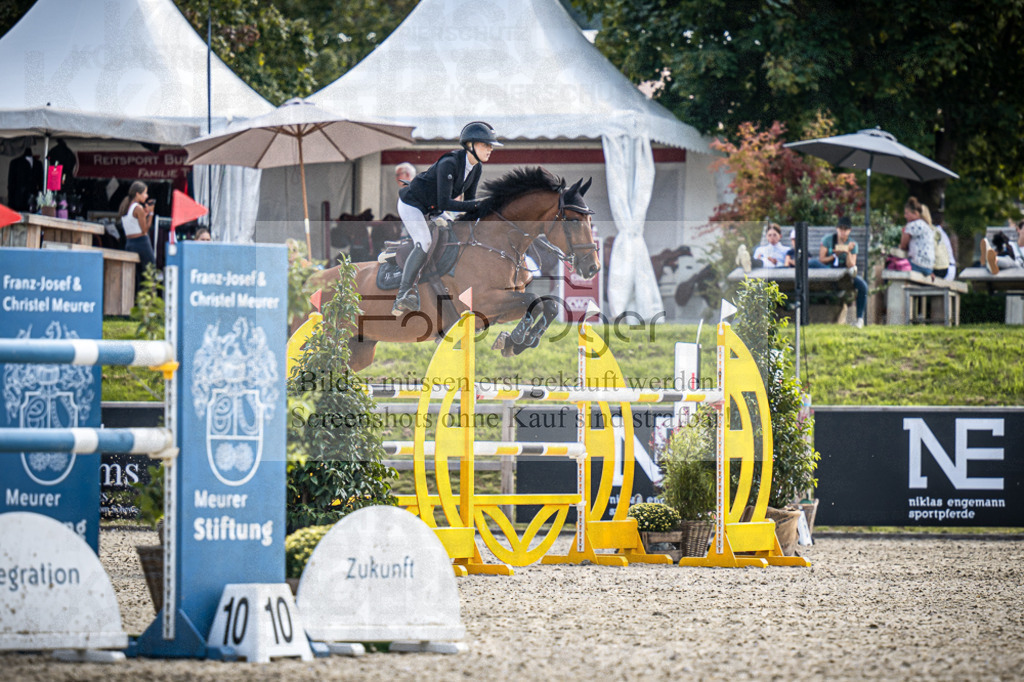 DOS_1514 | Entdecke hochwertige Reitturnierfotos von Foto Oger. Professionell, emotional und authentisch – jetzt Lieblingsmomente im Shop bestellen.Deutschlandweite Turnierfotografie. - Realisiert mit Pictrs.com