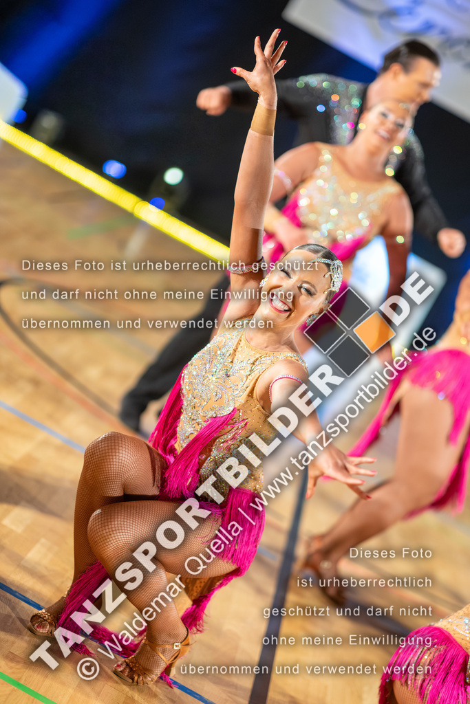 20260321-10595 | Hier finden Sie Tanz Bilder vom Latein und Standard Formationen tanzen. Sportbilder vom Tanzsport. Schöne Fotos und von Weltmeisterschaft, Europameisterschaft, Bundesliga, Regionalliga, Oberliga und Landesliga sowie von GOC Stuttgart, DanceComp, WM Bremen