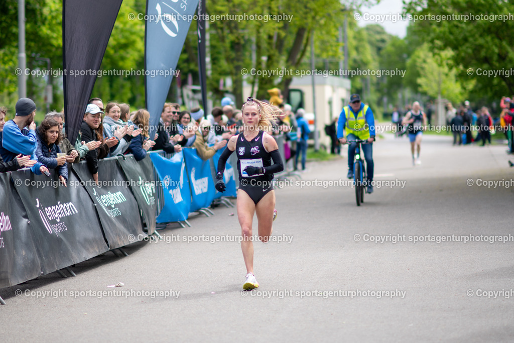 85A_1253 | Soprema Neckar Run 2026 10km - 1. Platz Leah Hanle (1. Platz W 20) - Realisiert mit Pictrs.com