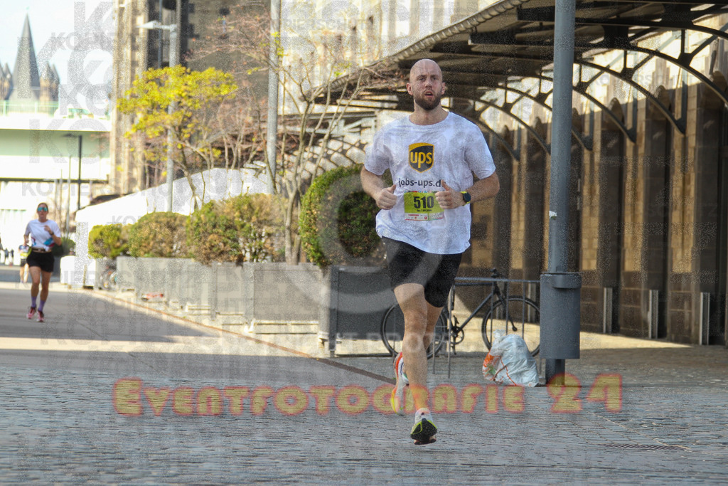 250920_1449_EV4_7209 | Sportfotografie im Rhein-Sieg Kreis, Köln, Bonn, NRW, Rheinland Pfalz, Hessen, etc. Unser Tätigkeitsfeld umfasst den Laufsport vom Volkslauf über den Marathon, Duathlon, Triathon bis zum Ultralauf wie Kölnpfad Ultra oder Schindertrail.