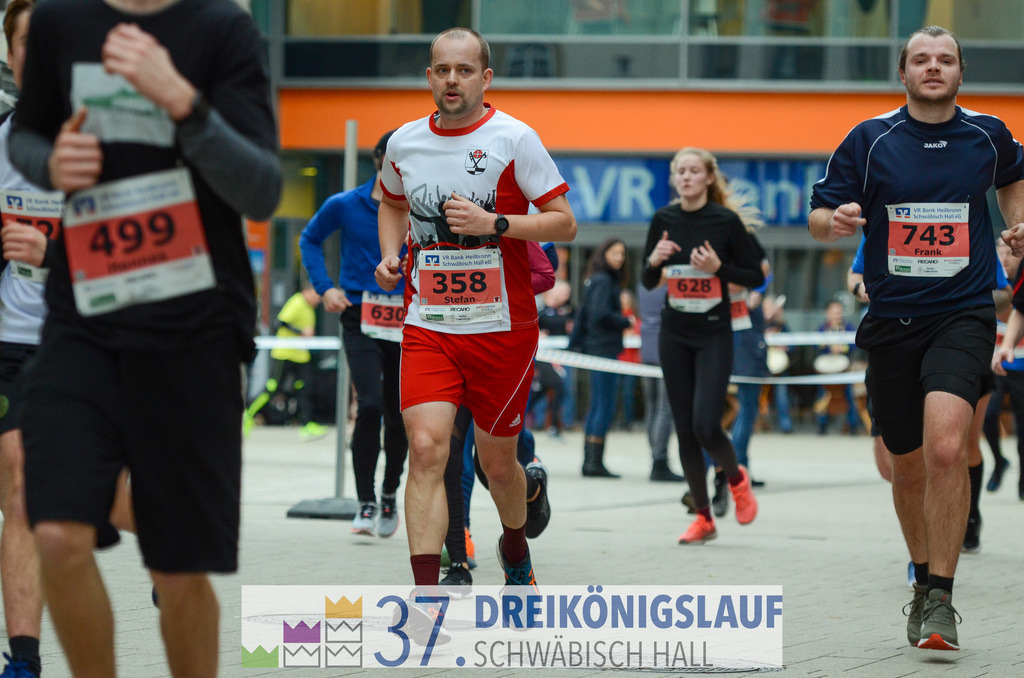 VR Bank Hauptlauf 10000m | 3 Koenigslauf 2023 - Realisiert mit Pictrs.com