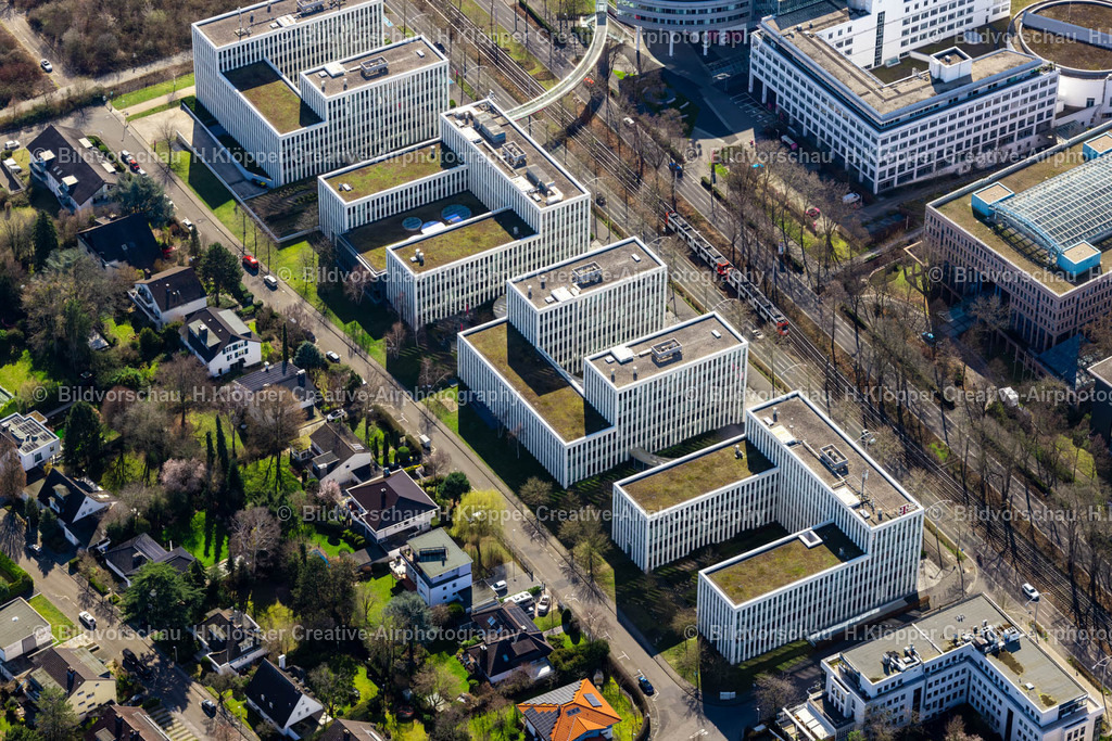 Luftbilder Bonn-0166 | Luftbildfotografie Verwaltungsgebäude des Unternehmens Deutsche Telekom an der Friedrich-Ebert-Allee im Ortsteil Gronau in Bonn im Bundesland Nordrhein-Westfalen, Deutschland. - Realisiert mit Pictrs.com