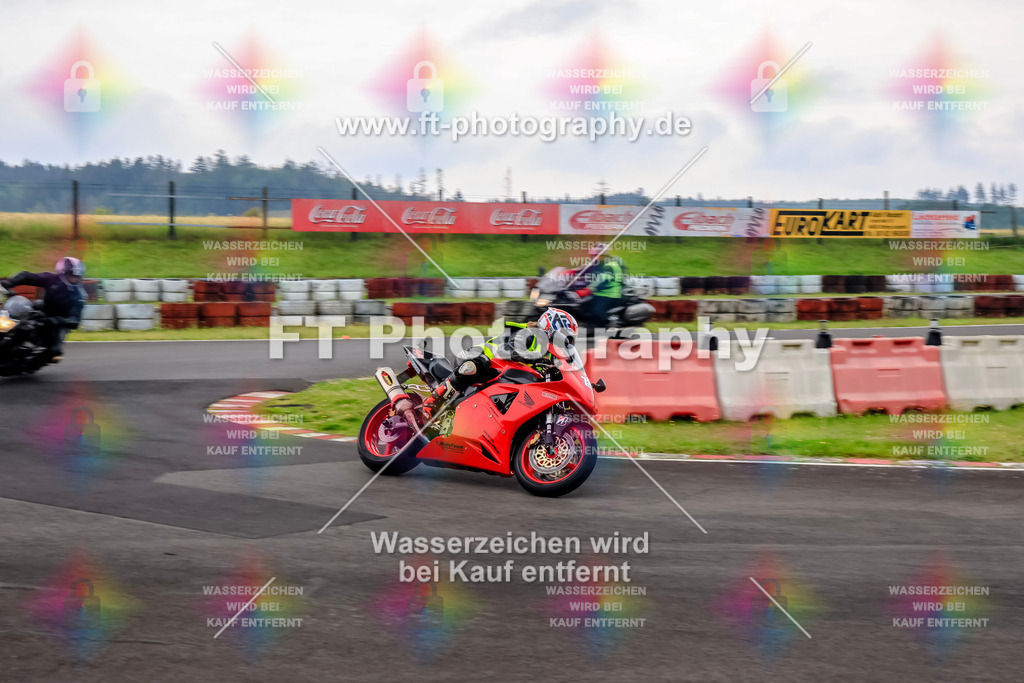 _TCM2730 | Hier findet Ihr Bilder von Touristenfahrten auf der Nürburgring Nordschleife oder von anderen Veranstaltungen die ich besucht habe. Viel Spass beim Durch Schauen 