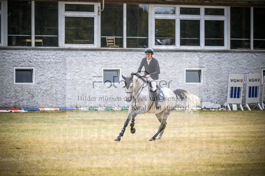 DOS_0925 | Entdecke hochwertige Reitturnierfotos von Foto Oger. Professionell, emotional und authentisch – jetzt Lieblingsmomente im Shop bestellen.Deutschlandweite Turnierfotografie. - Realisiert mit Pictrs.com