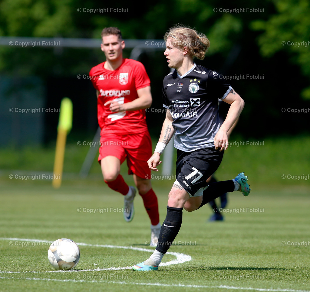 A_LUI_130523_13 | SPORT,FUSSBALL, LT1 OOE LIGA ASKOE OEDT-SV GW MICHELDORF 13.05.2023 IM BILD: MARCO WEBER  (OEDT) UND DAVID LUCA MAYR-FAELTEN (MICHELDORF) FOTO:FOTOLUI