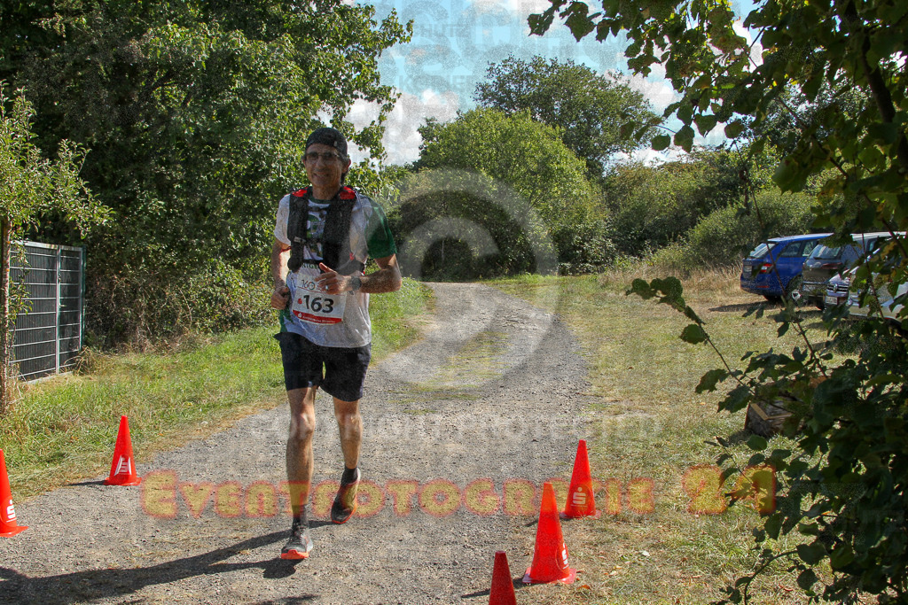 250830_1322_EV4_4221 | Sportfotografie im Rhein-Sieg Kreis, Köln, Bonn, NRW, Rheinland Pfalz, Hessen, etc. Unser Tätigkeitsfeld umfasst den Laufsport vom Volkslauf über den Marathon, Duathlon, Triathon bis zum Ultralauf wie Kölnpfad Ultra oder Schindertrail.