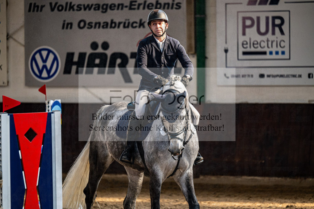 20240308-DOS_3567 | Entdecke hochwertige Reitturnierfotos von Foto Oger. Professionell, emotional und authentisch – jetzt Lieblingsmomente im Shop bestellen.Deutschlandweite Turnierfotografie. - Realisiert mit Pictrs.com
