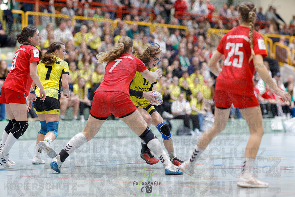 Hessenmeisterschaft wJC - Finale; HSG Kleenheim - HSG Weiterstadt/ Braunsh.Worf. | Hessenmeisterschaft wJC - Finale; HSG Kleenheim - HSG Weiterstadt/ Braunsh.Worf. am 22.03.2025 in Biedenkopf (Sporthalle Lahntalschule)Photo © 2025 - Jörg Heinrich - Realisiert mit Pictrs.com