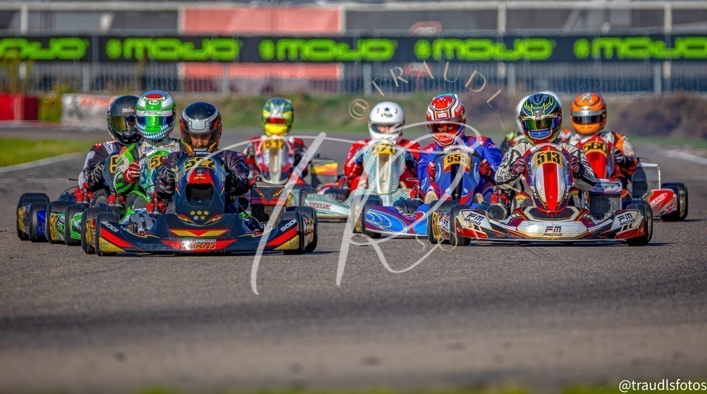 C3E28206-7B6F-4B6B-8383-BF3F49BE9DA4 | traudl_s_fotos