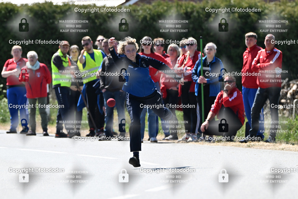 DSC_7581 | Sarah Willms / Uttel Frauen I Gummi