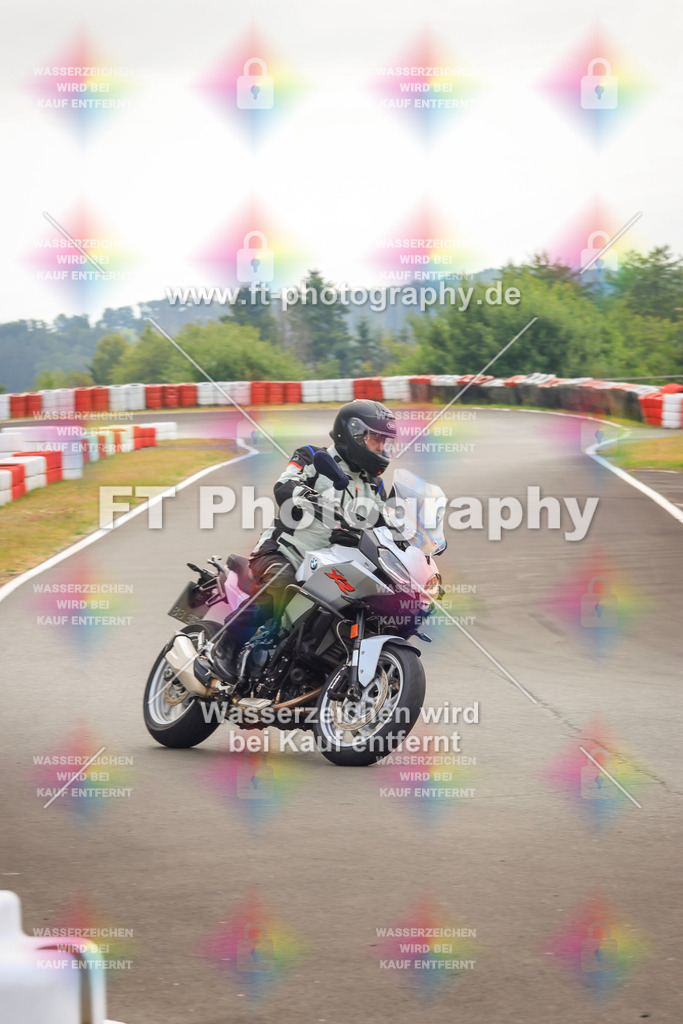 _DSK1977 | Hier findet Ihr Bilder von Touristenfahrten auf der Nürburgring Nordschleife oder von anderen Veranstaltungen die ich besucht habe. Viel Spass beim Durch Schauen 