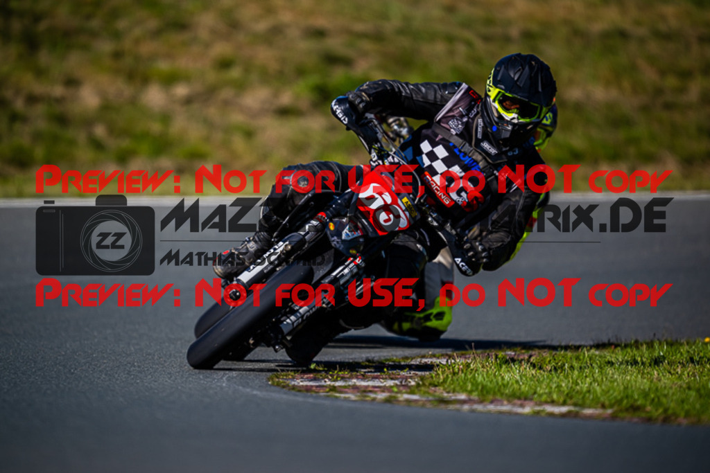 MaZZes_FotoMatrix_220904_7618 | S3