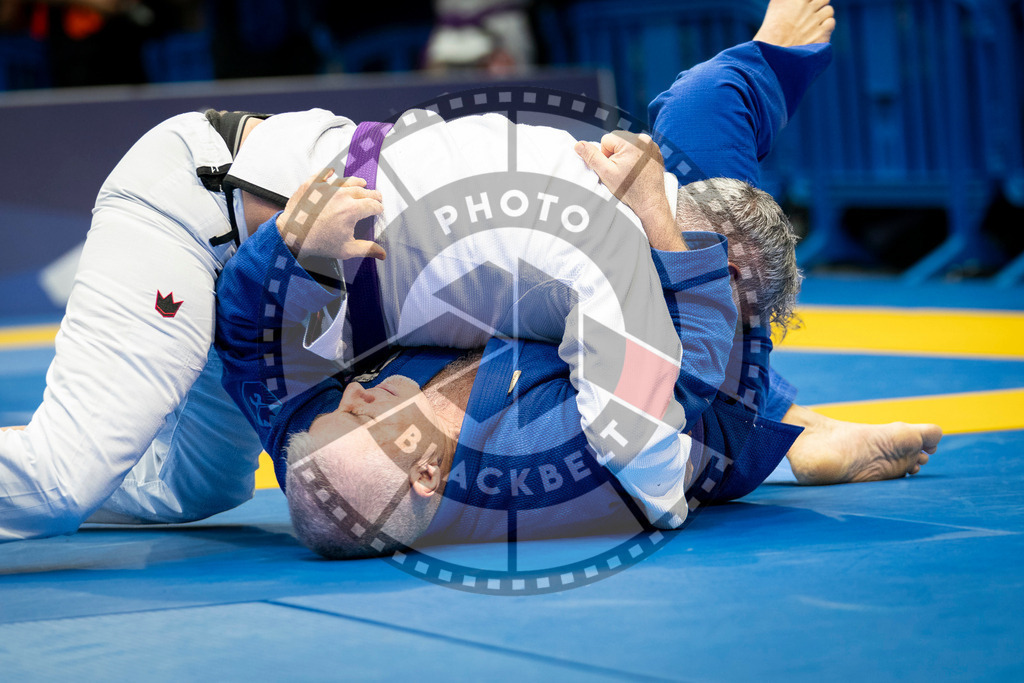 20240125PBB00711 | Fighters compete during the sixth day of the Brazilian Jiu-jitsu European Championship of the IBJJF in Paris, France, on January 25, 2024.