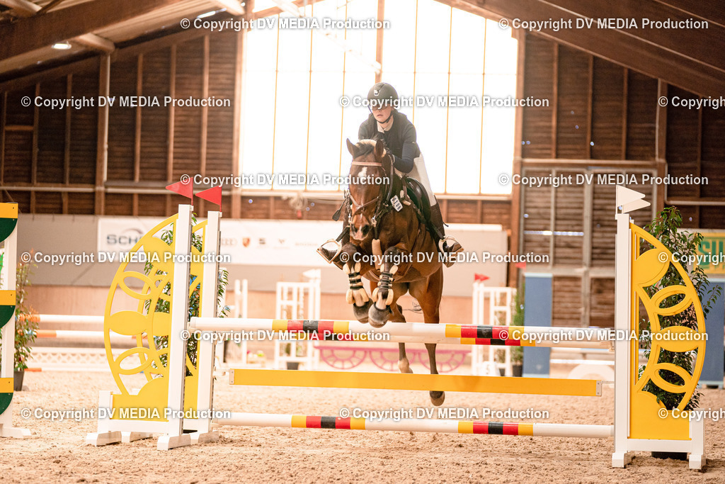 Springen Tag 2-283 | dv-media-shop - Realisiert mit Pictrs.com