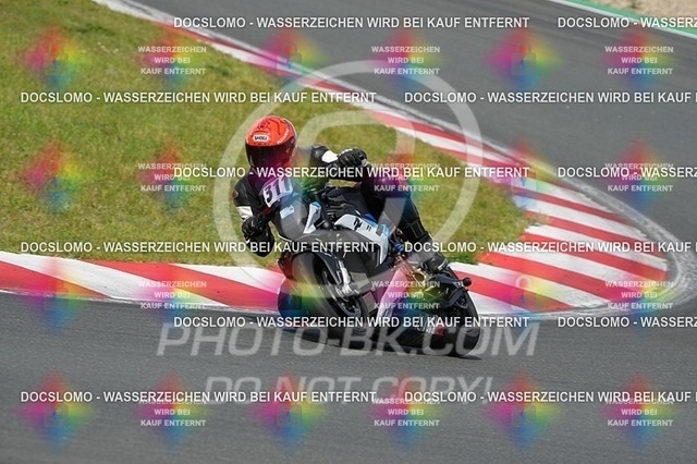 2025_05_31_PBK_34437 | Sportfotografie; SlowMotion; Video; Rennstrecke; Hafeneger; Speer; Racing; RSE; BMW; CBO; Trackday; Motorsportarena; Hockenheimring; Brno; Most; Barcelona; Valencia