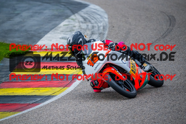 MaZZes_FotoMatrix_240503_6007705_1142 | KTM