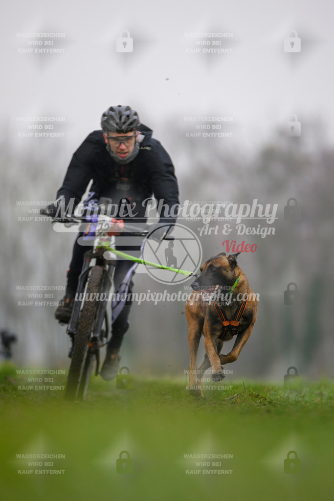 MompixPhotography_CDF2023_FFST_Di_Bike1-9 | PayLife