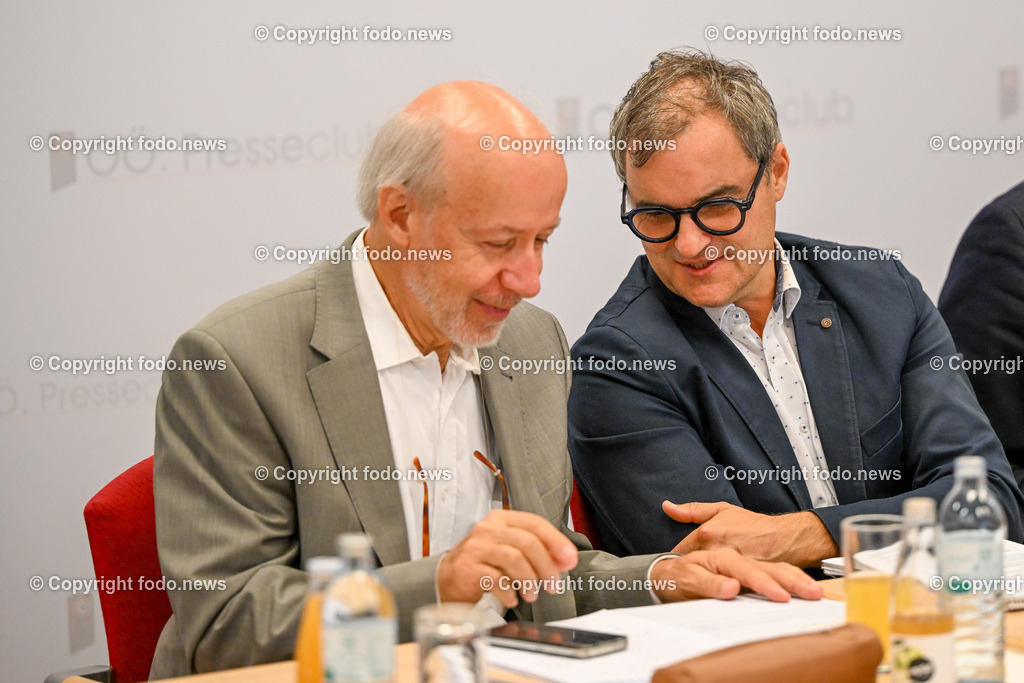 Pressekonferenz ADX Energy_ 07.09.2023-5 | 07.09.2023, Presseclub Linz, AUT, Pressekonferenz ADX Energy, Stimmungslage zur Gasexploration in Molln, im Bild Georg Brasseur (Univ. Prof. TU Graz), Alan Reingruber (Geschaeftsfuehrer ADX Vie GmbH)