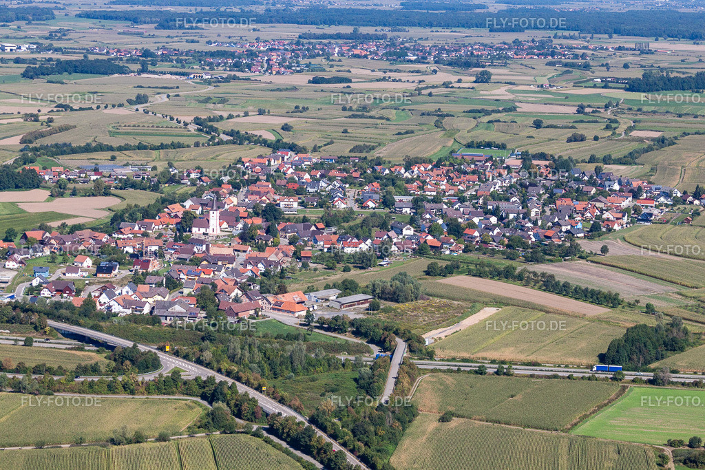 Sand von Südosten | Luftbild: Sand von Südosten im Ortsteil Sand in Willstätt im Bundesland Baden-Württemberg in Deutschland. Foto: IMG_20849.jpg vom 31.08.2009 durch Werner Riehm/FLY-FOTO.de - Realisiert mit Pictrs.com