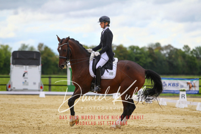 DKP44641 | Turniersportfotografie; Pferdefotografie; Dressurfotografie