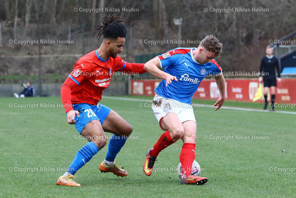 NH_HolsteinKielU23_SVDrochtersenAssel_RegionalligaNord_02032024 | #3 Nico Mai (Holstein Kiel U23), #26 Liam Giwah (SV Drochtersen/Assel)

Regionalliga Nord I 24. Spieltag I 02.03.2024
