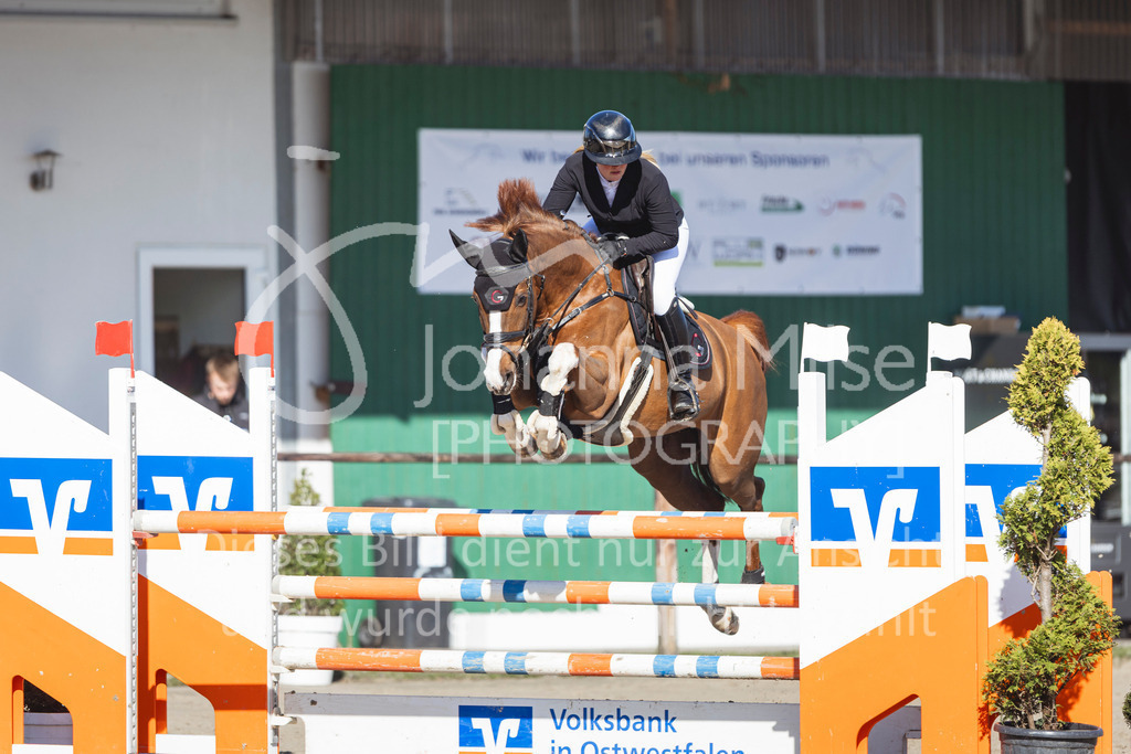260402_Fruehlingsfest_M1-Spr-717 | Deine schönsten Turniermomente als professionelle Fotos! Entdecke hochwertige Pferdesport-Fotografie im Online-Shop. Jetzt Fotos finden & bestellen!