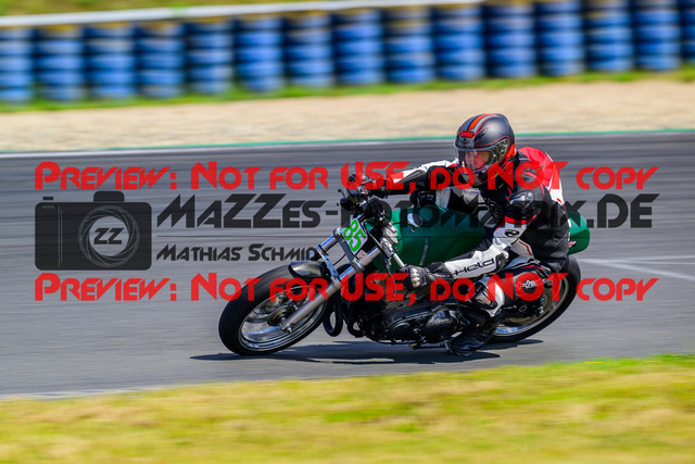 MaZZes_FotoMatrix_240724_6007705_1354 | GRUEN