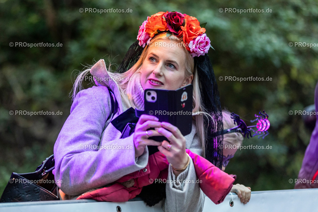 Sparda-Bank Halloween-Run Koeln 2023, 31.10.2023, Forstbotanischer Garten Rodenkirchen, Koeln | Impressionen vom Sparda-Bank Halloween-Run Koeln 2023, 31.10.2023, Forstbotanischer Garten Rodenkirchen, Koeln