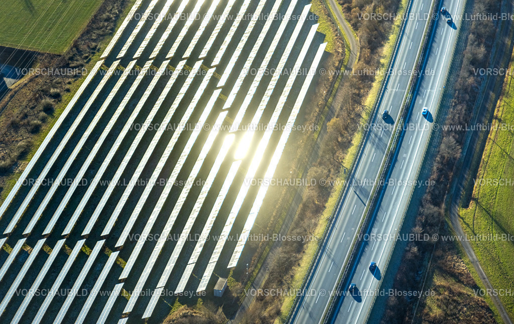 Meschede230206064-2 | Luftbild, Soalrpark an der Autobahn A46, Enste, Meschede, Sauerland, Nordrhein-Westfalen, Deutschland