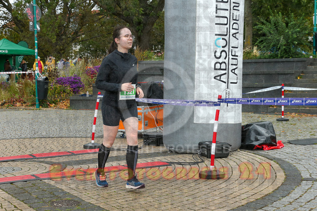 231015_1158_EX1_4624 | Sportfotografie im Rhein-Sieg Kreis, Köln, Bonn, NRW, Rheinland Pfalz, Hessen, etc. Unser Tätigkeitsfeld umfasst den Laufsport vom Volkslauf über den Marathon, Duathlon, Triathon bis zum Ultralauf wie Kölnpfad Ultra oder Schindertrail.