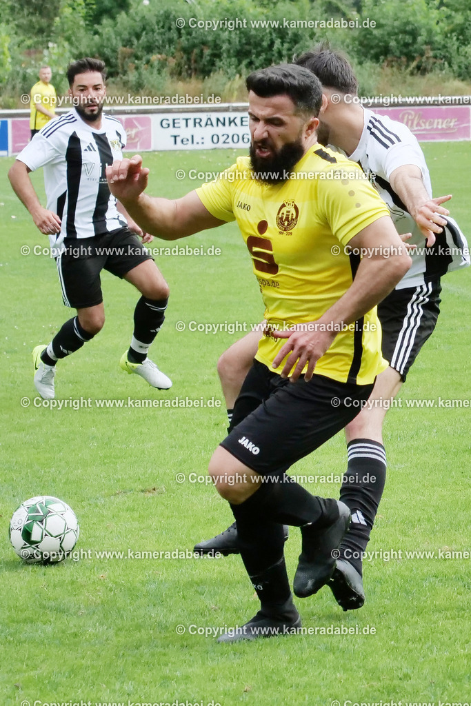 Fußball Kreisliga C : VFB Lohberg 2 - Duisburger FV 08 3 am 17.08.20205 in Dinslaken Lohberg | Fußball Kreisliga C : VFB Lohberg 2 (gelbe Trikots) - Duisburger FV 08 3 am 17.08.20205 in Dinslaken Lohberg - Realisiert mit Pictrs.com