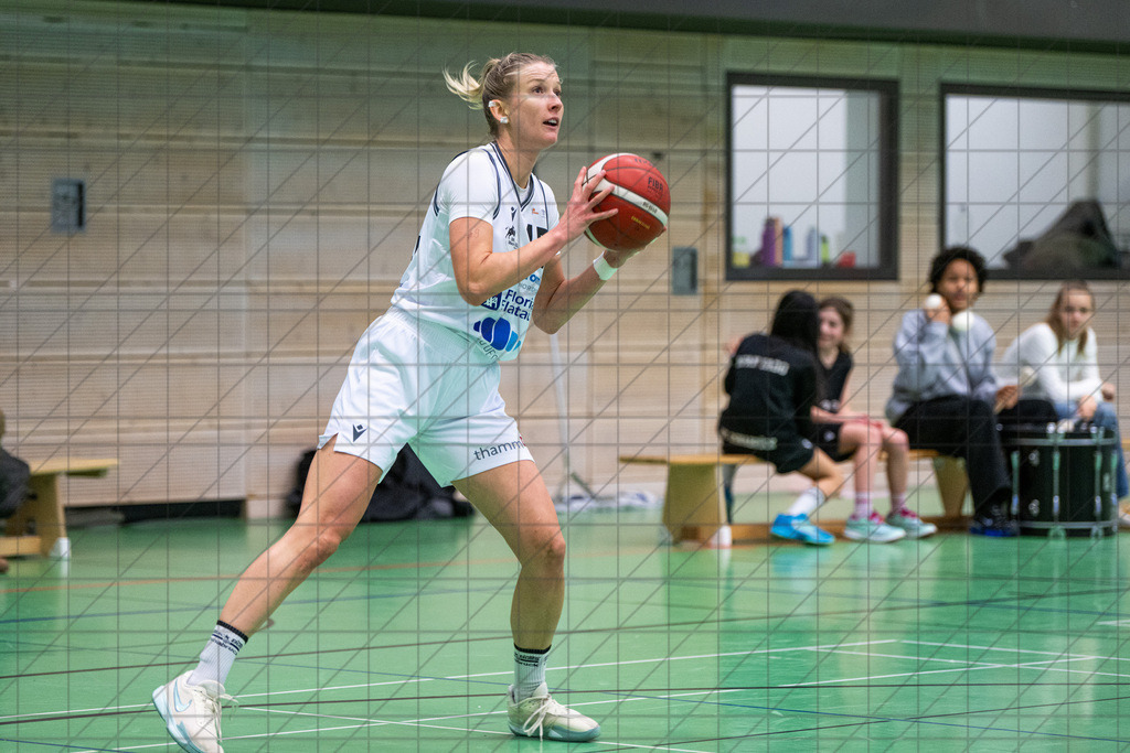 2. DBBL Nord 24/25 | 19.01.2025 | BBC OS vs. VfL VIACTIV-AstroLadies Bochum | 2. DBBL Nord 24/25 | 19.01.2025 | BBC OS vs. VfL VIACTIV-AstroLadies Bochum - - - - - CREDIT, www.bullenfotos.de, Martin König, Hörner Weg 40, D-49078 Osnabrück, +4917663732967, Nutzung und Weitergabe nur zu den vereinbarten Zwecken. Presseanfragen an Urheber. Alle Rechte beim Urheber. - - - - - - Realisiert mit Pictrs.com