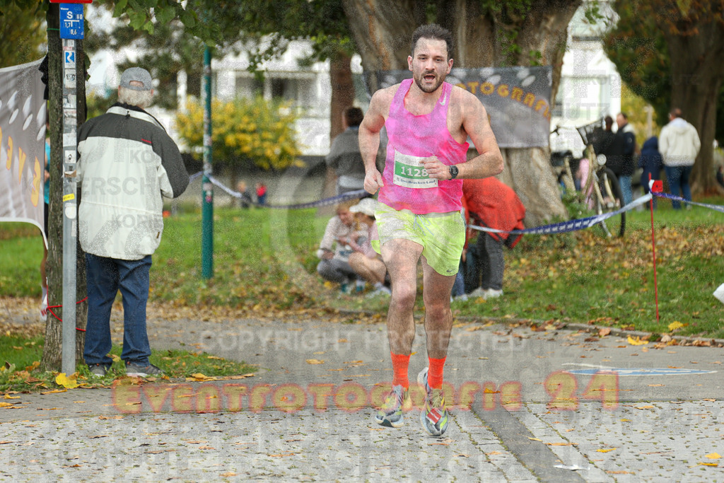 241020_1046_EX1_9962 | Sportfotografie im Rhein-Sieg Kreis, Köln, Bonn, NRW, Rheinland Pfalz, Hessen, etc. Unser Tätigkeitsfeld umfasst den Laufsport vom Volkslauf über den Marathon, Duathlon, Triathon bis zum Ultralauf wie Kölnpfad Ultra oder Schindertrail.