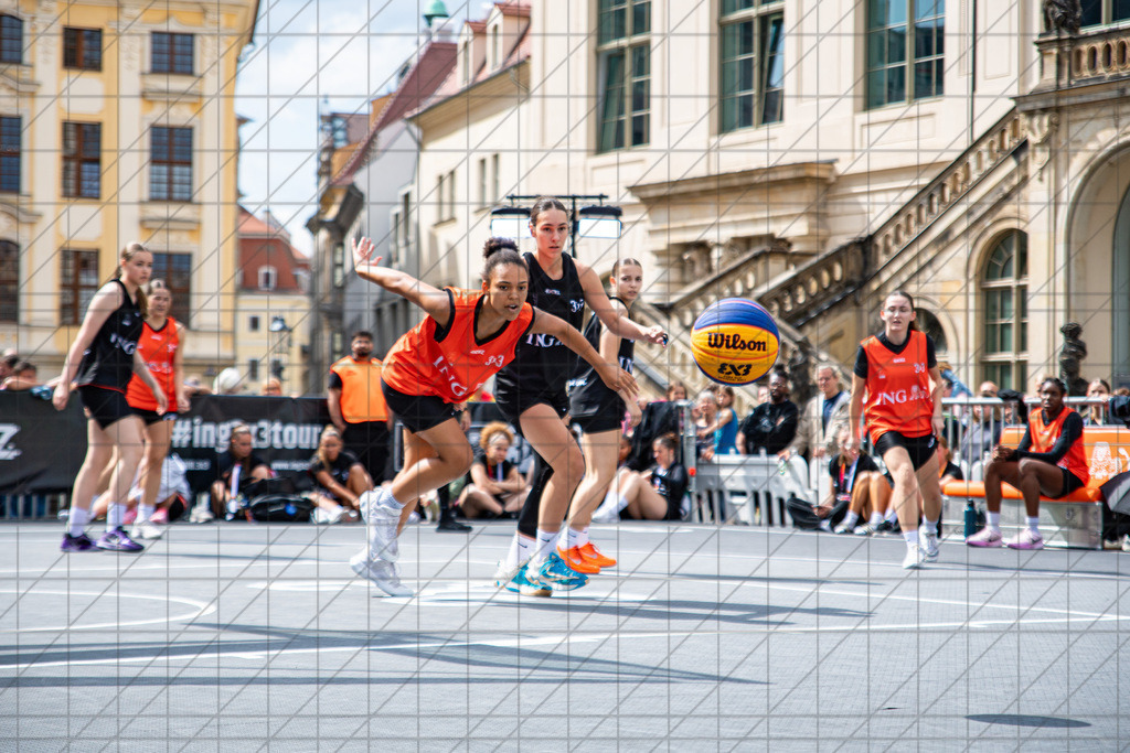 DIE FINALS 2025 | Dt. Meisterschaft 3x3  | U18w | //  01.08.25: DIE FINALS 2025 | Dt. Meisterschaft 3x3  | U18w / Dresden / Deutschland  //   CREDIT:www.bullenfotos.de, Martin König, Hörner Weg 40, D-49078 Osnabrück, +4917663732967 // Nutzung und Weitergabe nur zu den vereinbarten Zwecken. Presseanfragen an Ersteller. Alle Rechte beim Ersteller. Honorierung nach MFM. - Realisiert mit Pictrs.com