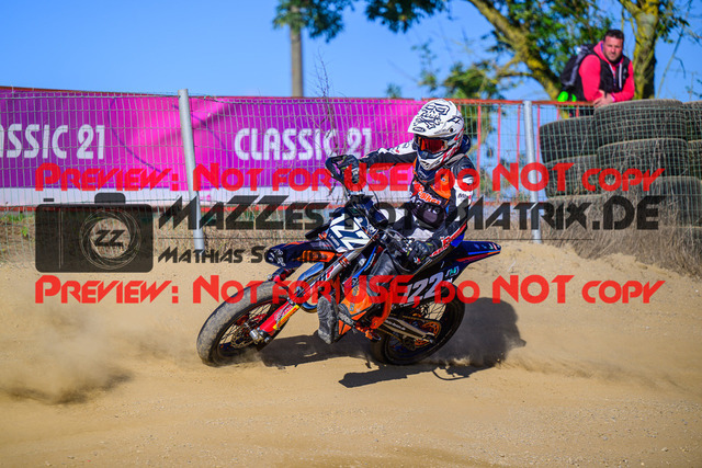 MaZZes_Fotomatrix_20241005_6021986_6048 | JUNIOR