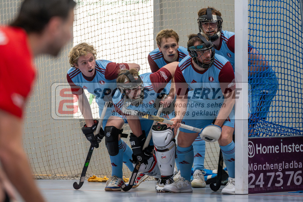 SFE_20260131_0065 | Mönchengladbach, Deutschland, 31.01.26: Hallenhockey 1. Bundesliga Herren Playoff zwischen Crefelder HTC - UHC Hamburg im GHTC Halle am 31.01.2026 in Mönchengladbach, Deutschland. (Foto von Stephan Fehrmann)Mönchengladbach, Germany, 31.01.26: Hallenhockey 1. Bundesliga Herren Playoff between Crefelder HTC - UHC Hamburg in GHTC Halle at 31.01.2026 in Mönchengladbach, Deutschland. (Foto from Stephan Fehrmann)